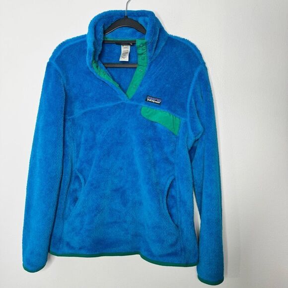 Patagonia Tops - Patagonia Women's Re-Tool Snap-T Pullover in a blue size medium